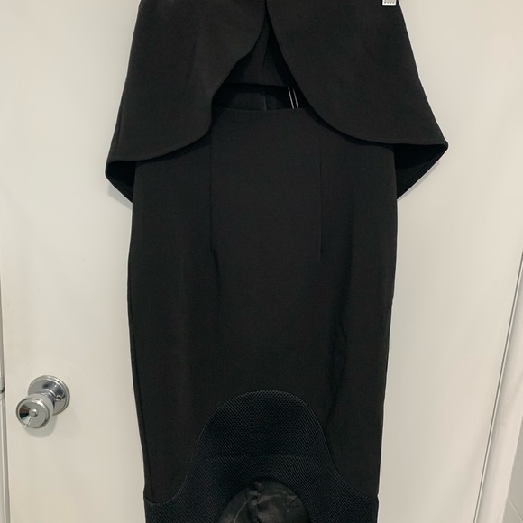 SHEIKE love struck Black strapless dress with cutout Sz 8 - Picture 3 of 10